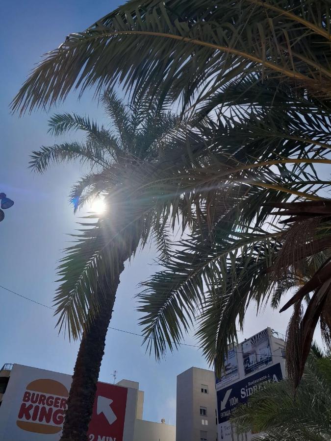 Stylowy Apartament Harmonia Playa Del Cura, Hiszpania Daire Torrevieja Dış mekan fotoğraf