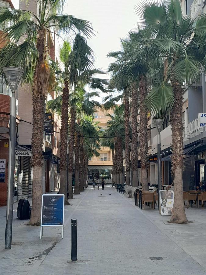 Stylowy Apartament Harmonia Playa Del Cura, Hiszpania Daire Torrevieja Dış mekan fotoğraf