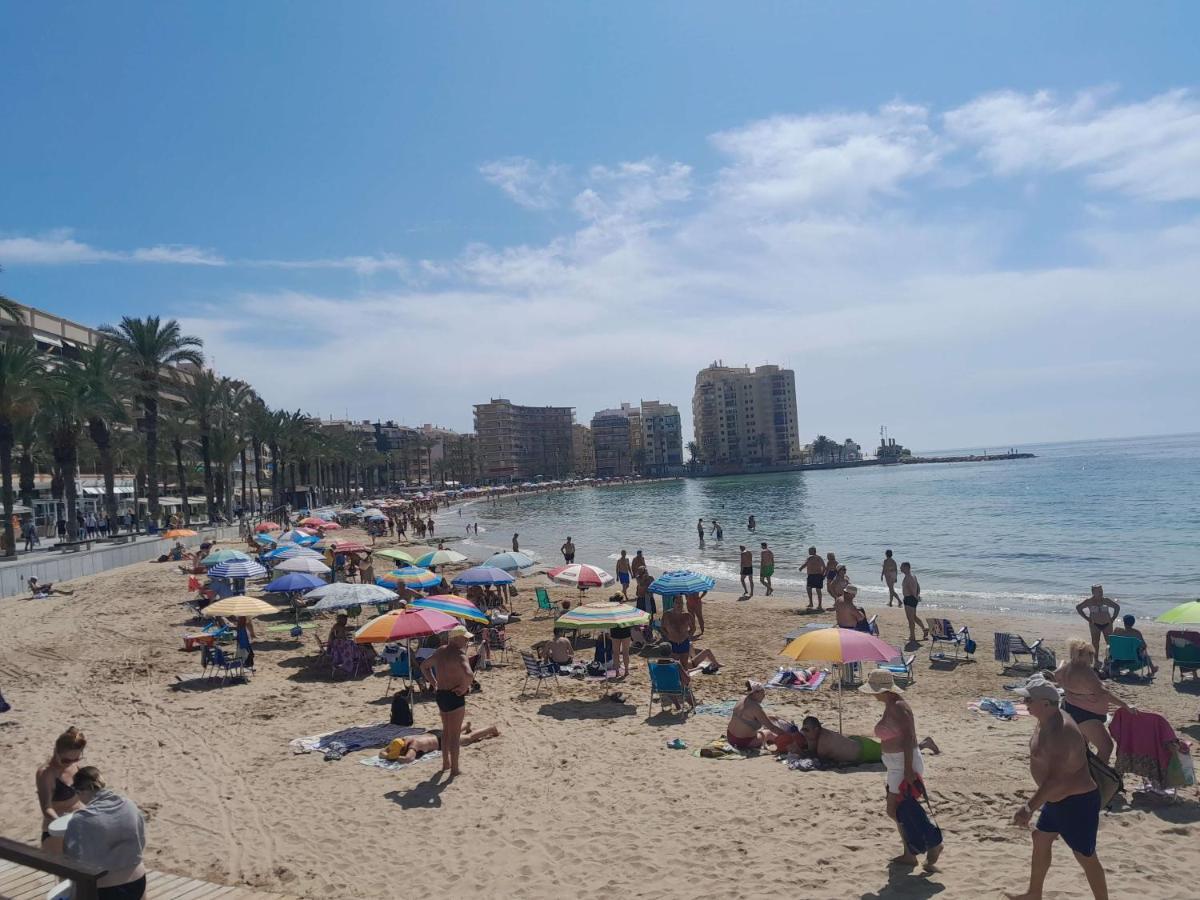 Stylowy Apartament Harmonia Playa Del Cura, Hiszpania Daire Torrevieja Dış mekan fotoğraf